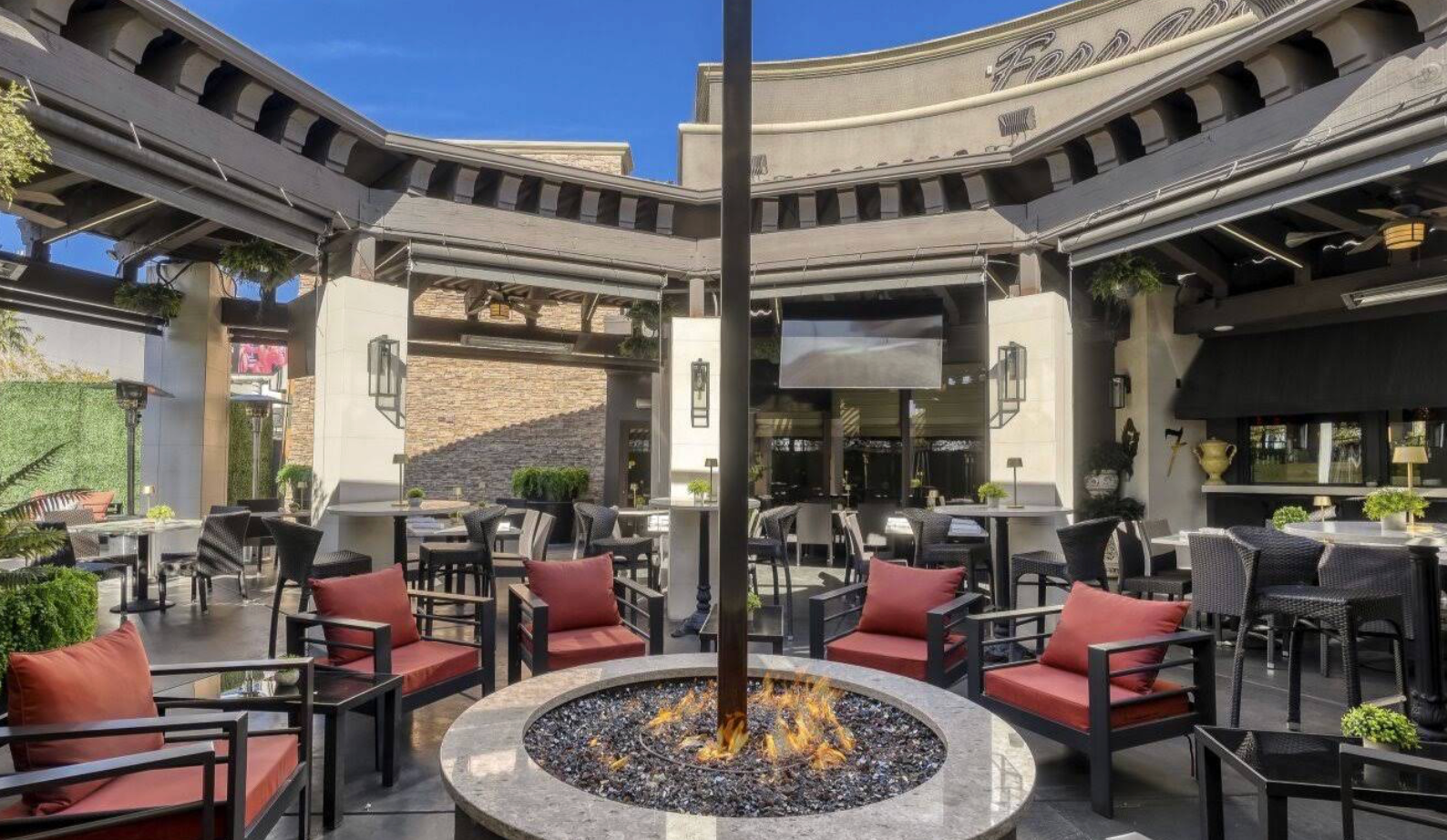 Ferraro’s Ristorante and Wine Bar